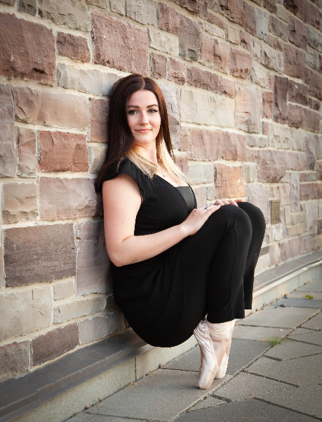 Professional School Portraits photography in Ottawa - Photo 18 by Step by Step Photography